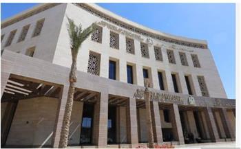 محافظ المنيا يوجه باستغلال الفصول الدراسية لمواجهة الكثافة الطلابية