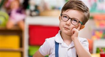 6 سلوكيات تميز طفلك حاد الذكاء.. تعرفي عليها