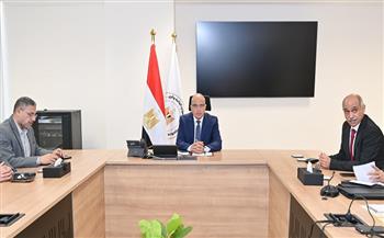 وزير الري يؤكد أهمية أعمال صيانة وتطوير منظومة المراقبة والتشغيل بالسد العالي