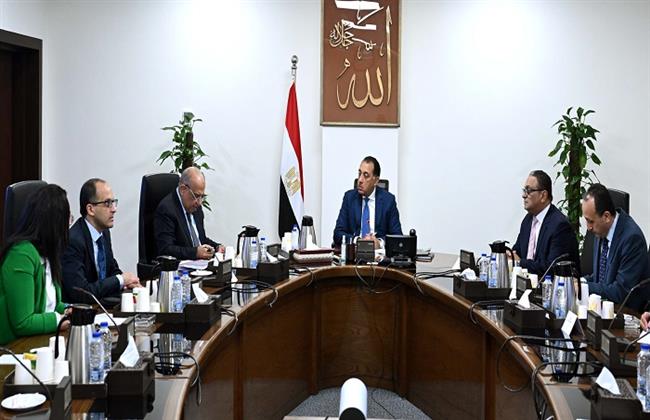 رئيس الوزراء يتابع الموقف التنفيذي لتوفير التغذية الكهربائية لمشروعات التنمية الزراعية بالدلتا الجديدة