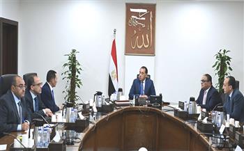 رئيس الوزراء يتابع موقف مشروعات ونشاط شركة تنمية الريف المصري الجديد