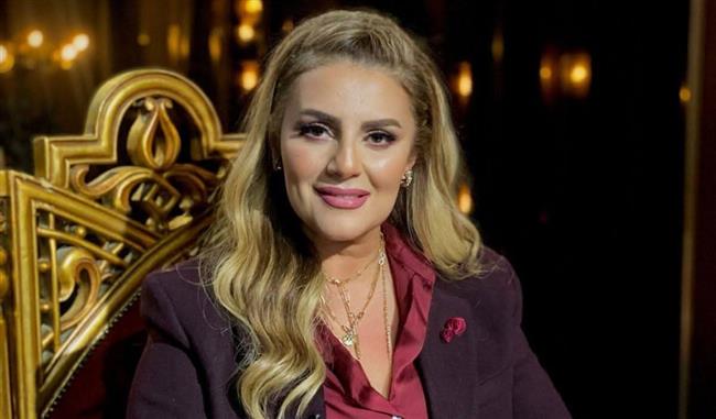 رانيا محمود ياسين تقدم روشتة فى تربية الأبناء