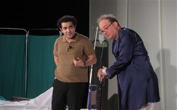 بحضور اللبان.. انطلاق العرض المسرحي «حب من طرف حامد» على السامر.. صور