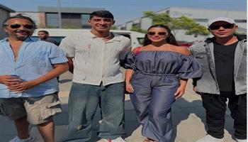 انتهاء تصوير فيلم "صقر وكناريا" في الأهرامات.. ومشاهد مثيرة تجمع محمد إمام وشيكو  