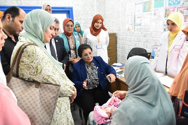 ‎نائب وزير الصحة تتفقد مركز طب الأسرة بالأبعادية الجديدة وتوصي بتوفير كراسي انتظار للمترددين