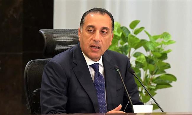 رئيس الوزراء يشارك في جنازة علي المصيلحي وزير التموين السابق