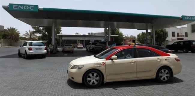 والدان في أغرب موقف.. نسيا طفلهما في محطة وقود واستكملا الرحلة