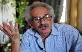 مدحت العدل ينعى صنع الله إبراهيم: "فقدنا صوتًا شجاعًا"