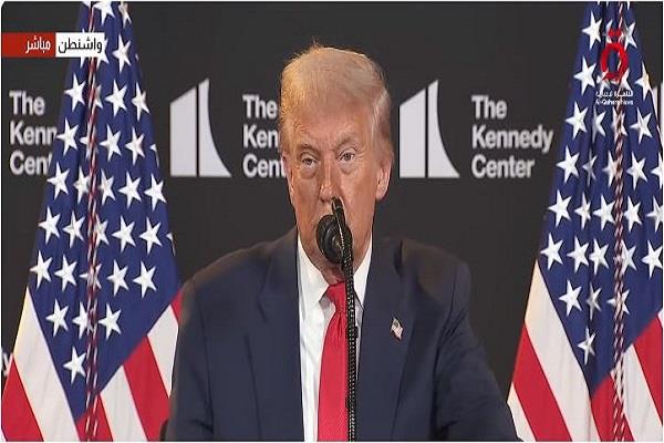 ترامب: يٌمكن أن نعقد اجتماعًا ثلاثيًا مع بوتين وزيلينسكي عقب قمة ألاسكا