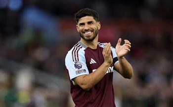 أستون فيلا يقترب من ضم جناح باريس سان جيرمان "أسينسيو" بـ 20 مليون يورو