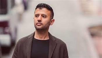 حمزة نمرة يختتم ألبوم "قرار شخصي" بإطلاق أربع أغنيات جديدة