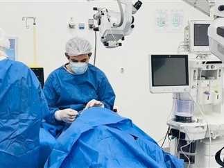 إنقاذ ساق مريضة بعد استئصال ورم نادر في عظمة الفخذ بمستشفى النيل للتأمين الصحي