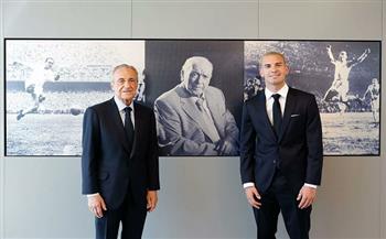 ريال مدريد يعلن التعاقد مع ماستانتونو  