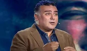 "مش مقصود يتصور".. تامر حبيب يرد على فيديو الرقص مع إنجي علي