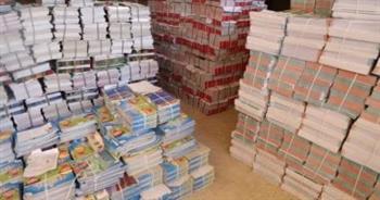 ضبط مخزن غير مرخص بالقاهرة بداخله 3025 كتابًا دراسيًا خارجيًا