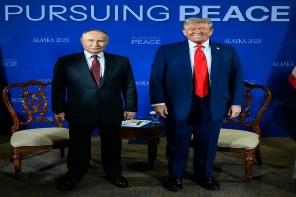 الرئيس الأمريكي: سأجتمع مجددا مع بوتين قريبا على الأرجح