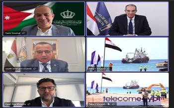 وزيرا اتصالات مصر والأردن يشهدان إنزال الكابل البحرى عالى السعة "كورال بريدج" في طابا 