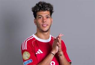 "فيفا" يغرم الأهلي بسبب أزمة مستحقات الرعاية لـ إمام عاشور