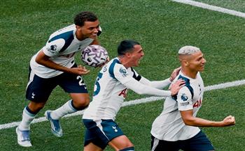 توتنهام يفوز على بيرنلي بثلاثية نظيفة في الدوري الإنجليزي 