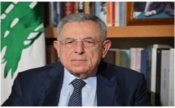 فؤاد السنيورة: لا يمكن استمرار ازدواجية الدولة و«دويلة حزب الله» في لبنان    