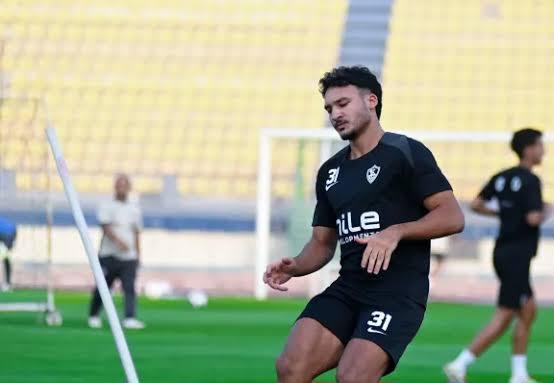 فيريرا يستبعد أحمد شريف من قائمة الزمالك قبل لقاء المقاولون العرب 
