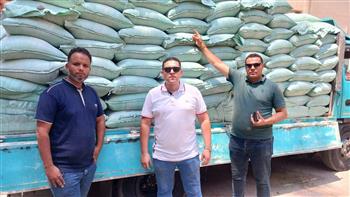 محافظ الجيزة: ضبط 38.5 طن دقيق بلدي مدعم قبل بيعها بالسوق السوداء