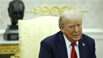 ترامب: بوتين وزيلينسكي يرغبان في عقد اجتماع ثلاثي من أجل السلام