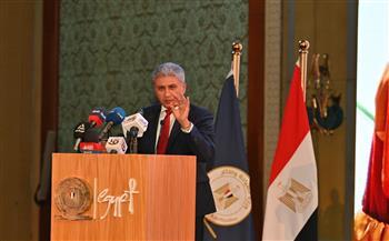 وزير السياحة والآثار يطلق حملة ترويجية لتسليط الضوء على أهمية السياحة للمجتمع