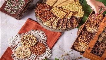 أسعار حلوى المولد في المجمعات الاستهلاكية.. علب تبدأ من 120 جنيهًا