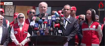 رئيس الوزراء الفلسطيني: معاناة أهالي غزة في البحث عن الغذاء والدواء والماء هي عار على جبين الإنسانية