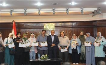 دار الكتب والوثائق تحتفل بختام الدورات التدريبية لموظفيها