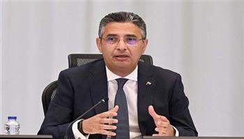 شريف فاروق يصدر قرارًا بتعيين أحمد كمال مساعدًا لوزير التموين
