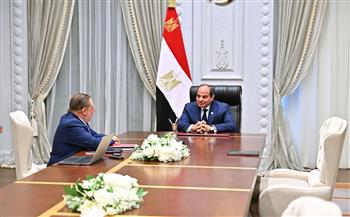 الرئيس السيسي: إتاحة الموارد الدولارية بشكل كافٍ يساهم في توفير مخزون مطمئن من السلع