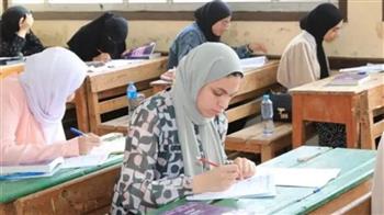 البكالوريا مقابل الثانوية العامة.. المواد الدراسية للصفوف الدراسية الثلاث كل التخصصات ونظام الامتحانات