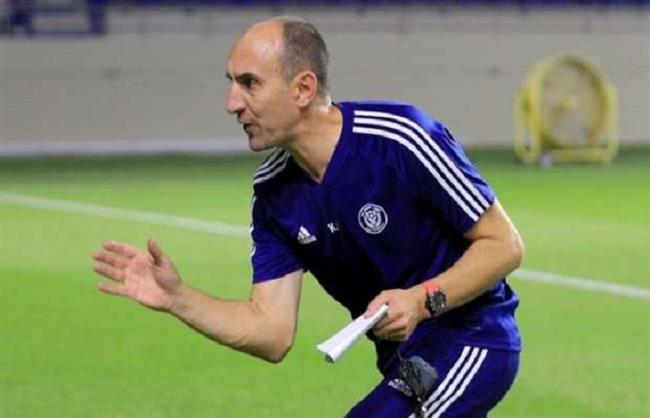 يورتشيتش يعلن تشكيل هجومى بقيادة فيستون ماييلي لـ بيراميدز أمام المصري