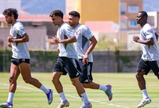 الأهلي يواصل تدريباته الجماعية استعداداً للموسم الجديد