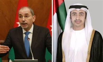 وزيرا خارجية الأردن والإمارات يبحثان هاتفيا جهود إيصال المساعدات الإنسانية إلى غزة
