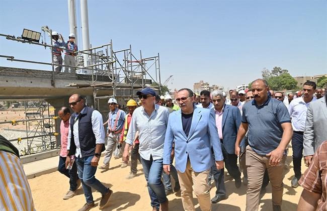 وزير الري يؤكد أهمية تدريب المهندسين والفنيين على أنظمة تشغيل قناطر ديروط الجديدة