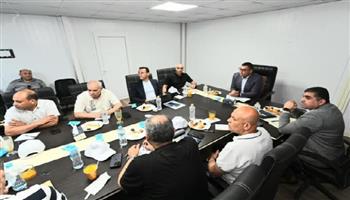  414 وحدة و98 فيلا.. وزير الإسكان يتابع معدلات الإنجاز في مشروع "صواري"