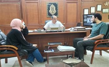 رئيس مدينة الغردقة يجتمع مع مسؤولي اللجنة الفنية لاستعراض موقف ملفات التصالح 