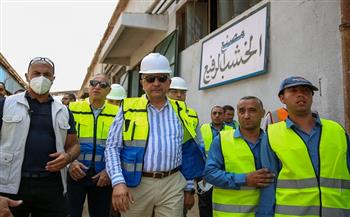وزير قطاع الأعمال يوجه بإعداد خطة متكاملة للنهوض بشركة طنطا للكتان