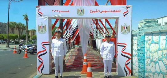 تكثيف التواجد الأمني استعدادًا لانتخابات مجلس الشيوخ لعام 2025| فيديو