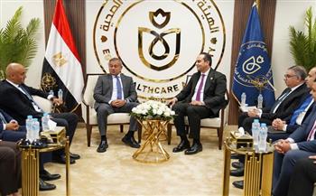 مباحثات بين «الرعاية الصحية» ومصرف أبو ظبي - مصر لتحقيق التعاون الاستراتيجي
