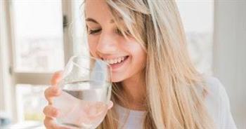 لهذه الاسباب .. لا تتناول المياه المثلجة وجسدك ساخن!