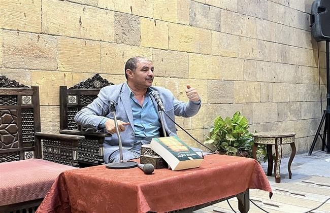 خلال ندوة "فلكلور النيل".. هشام عبدالعزيز: النيل أكثر من مجرد مجرى مائي