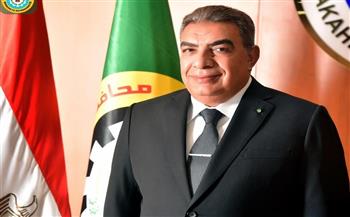 محافظ الدقهلية يعلق على شكاوى المواطنين من ارتفاع تعريفة التاكسي والسرفيس في المنصورة