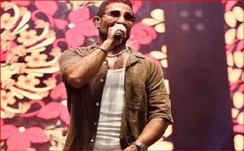 "بفرح لما أشوفكم".. أحمد سعد من حفله بمهرجان الشواطئ في المغرب