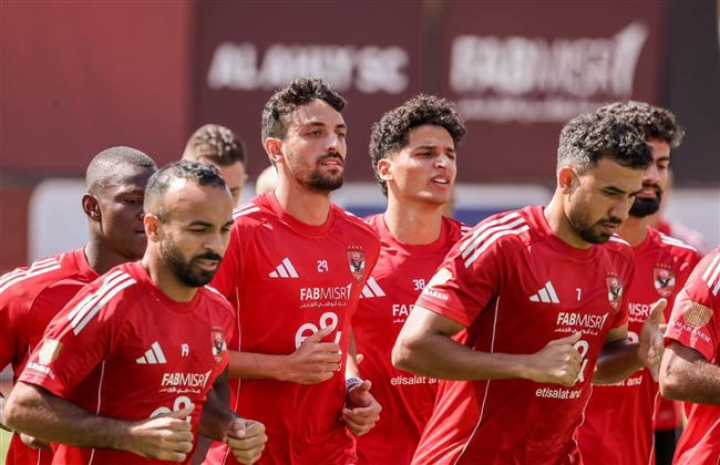 الأهلي يكثف تدريباته استعدادًا لمواجهة غزل المحلة 