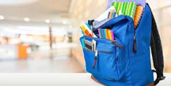 للأمهات قبل بدء الدراسة.. قواعد أساسية لاختيار حقيبة طفلك