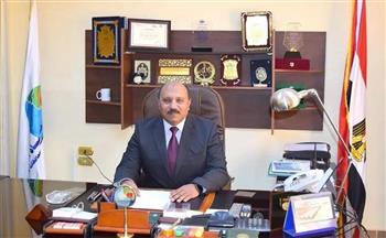 رئيس مياه القناة: تكثيف أعمال تطهير شبكات إنحدار الصرف الصحي